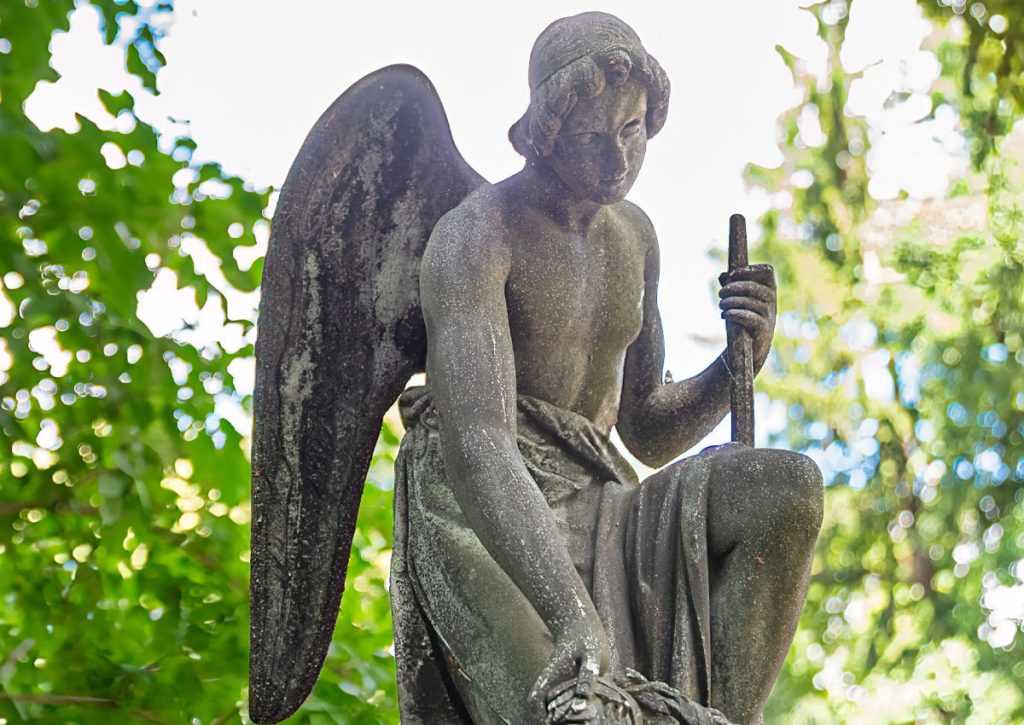 Ist es wirklich sinnvoll, eine Sterbegeldversicherung abzuschließen?