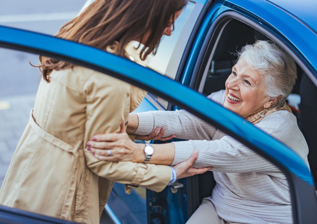 Fahrdienste für Senioren: Aufgaben und Leistungen
